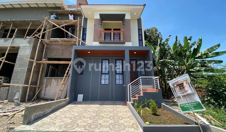 Rumah Bagus Unfurnished SHM Cileunyi, Bandung