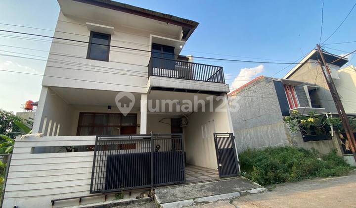 Rumah Luas Bagus Unfurnished SHM Arcamanik, Bandung