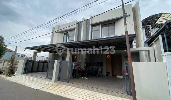 Rumah Bagus Unfurnished SHM BKR, Bandung