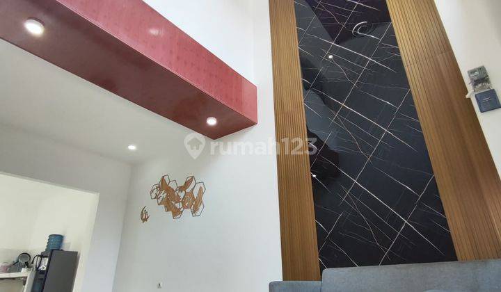 Rumah Murah 2 Lantai SEMI FURNISHED di Daerah Cibiru Regency Harga 750 Juta 2