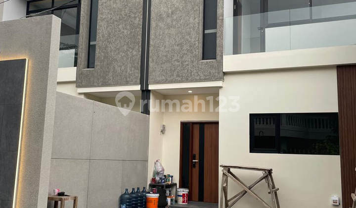 Rumah Baru Modern SHM, di Buah Batu