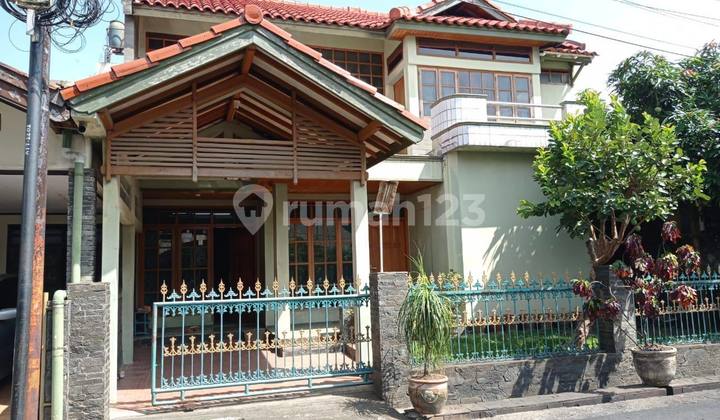 2.5-Story House with SHM, in Central Antapani