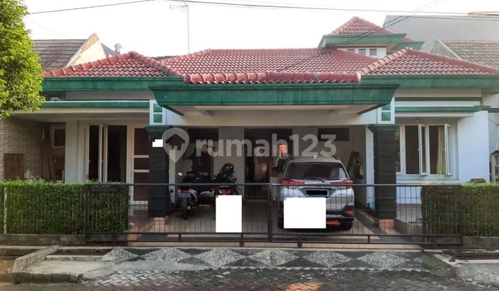Rumah 4 Kamar SHM 15 Menit ke Grand Galaxy Park Hadap Selatan J34084 Rumah 4 Kamar SHM 15 Menit ke Grand Galaxy Park Hadap Selatan J34084