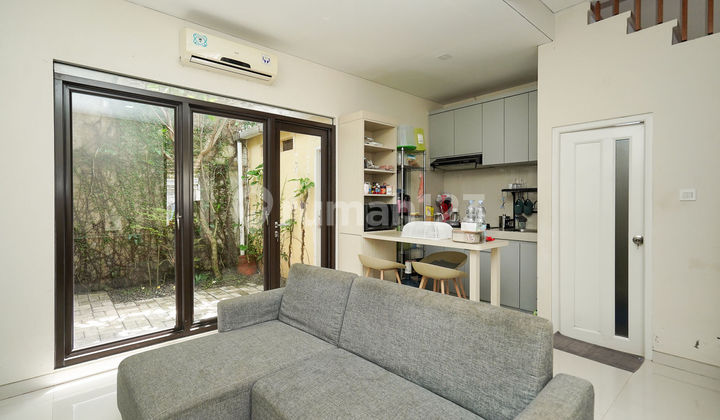 2-Story House SHM 8 Minutes to The Park Sawangan Assisted by KPR J-35689 2