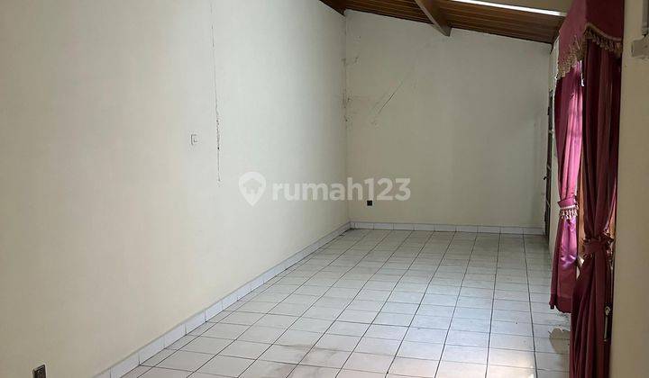 Rumah LT 238 SHM Siap KPR 8 Menit ke Green Pramuka Square Mall J26748 2