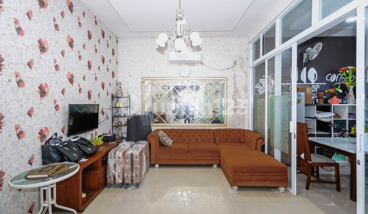 Strategic House 10 Minutes to Sawangan Terminal LT 128 Ready to Occupy J28509 2