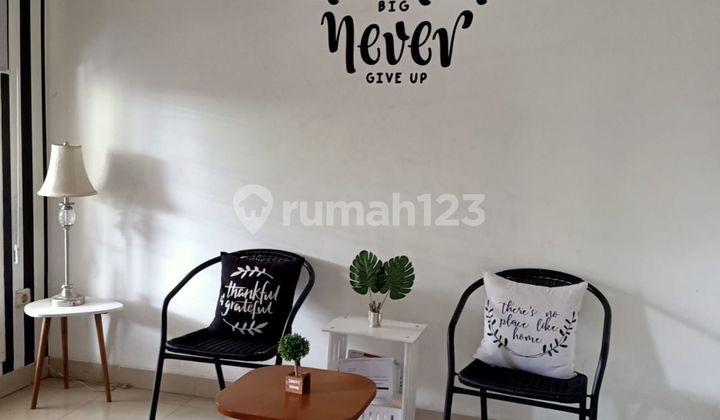 Spacious Strategic House near LRT Station Jatibening Baru Assisted with Mortgage J-33486 2