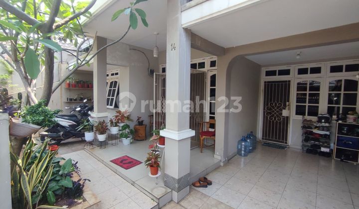 Rumah LT 112 Strategis Dekat Gerbang Tol Cisalak 4 Siap Huni J33842 2