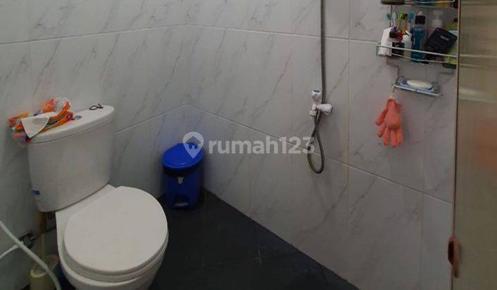 Rumah LT 104 Hadap Selatan 15 Menit ke Stasiun Lenteng Agung Siap KPR J23247 2