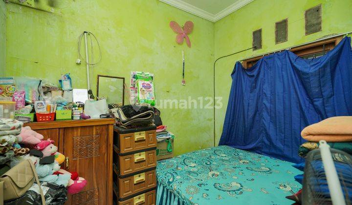 Rumah dekat Living Plaza Harapan Indah Hadap Timur Bebas Banjir J22552 2