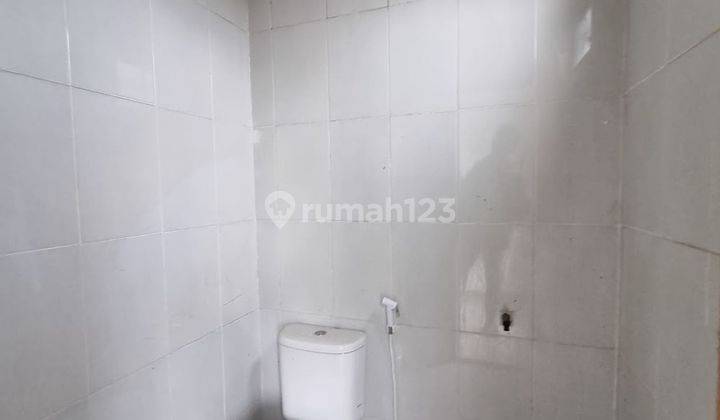 ruang tamu rumah minimalis lt 120 akses
