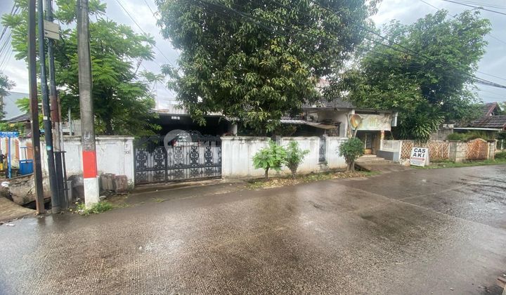 East-Facing House 7 Minutes to Grand Galaxy Park with KPR J-33033 Assistance East-Facing House 7 Minutes to Grand Galaxy Park with KPR J-33033 Assistance