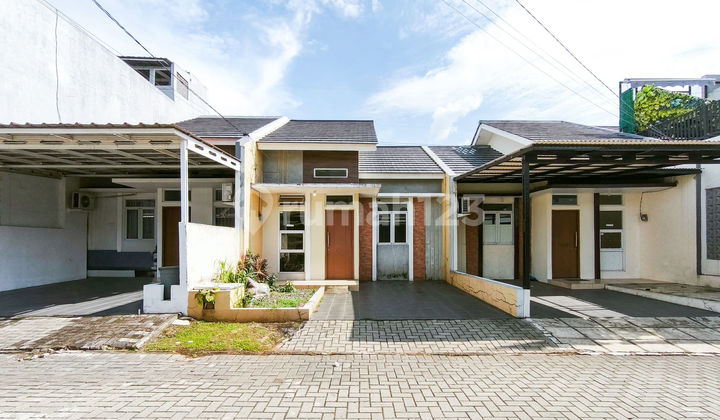 Rumah 15 Menit ke Gerbang Toll Kayu Manis 1 SHM Dibantu KPR J-37717