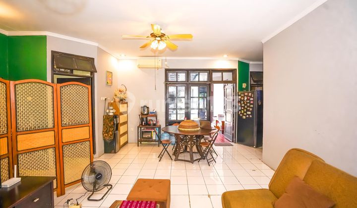 Rumah Tanah Luas 10 Menit ke Gerbang Tol Cisalak 3 Dibantu KPR J30957 2