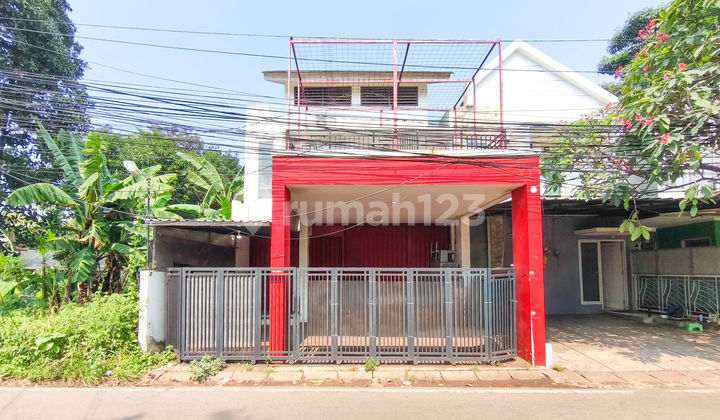 2-Story House 11 Minutes to Rawa Buntu Station SHM East Facing J35965