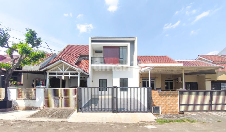 Rumah 2 Lt SHM 14 Menit ke Gerbang Tol Tangerang Dibantu KPR J-37091 Rumah 2 Lt SHM 14 Menit ke Gerbang Tol Tangerang Dibantu KPR J-37091