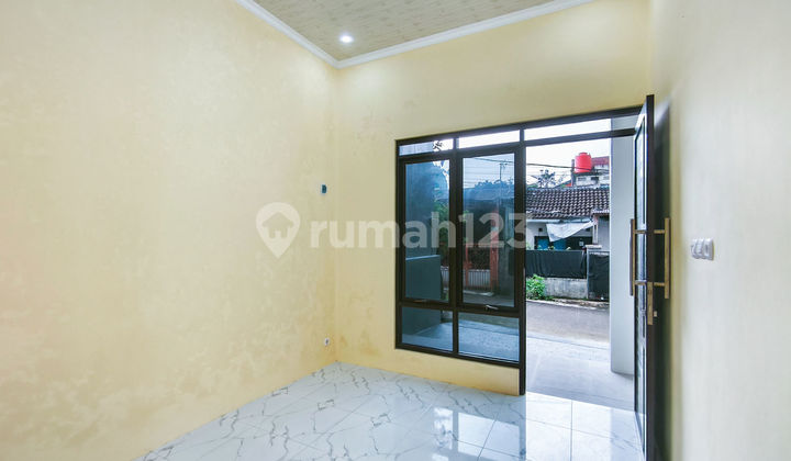 Rumah 1 LT Strategis Akses Dekat Terminal Bojong Gede Siap Huni J41511