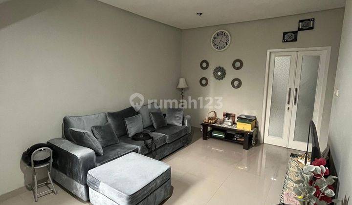 Rumah 2 Lt Cantik Siap Huni 10 Menit ke The Park Sawangan Bisa KPR J27590 2