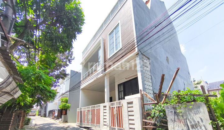 Rumah 15 Menit ke One Belpark Mall 3 Lt Dibantu KPR J-36536