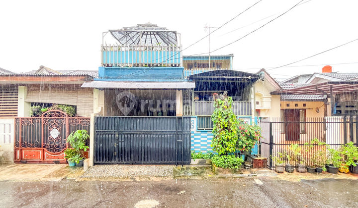 Rumah 5 Kamar Tidur 10 Menit ke One Belpark Mall Siap KPR J-29137