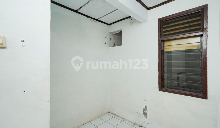 Rumah Hadap Utara 14 menit ke Summarecon Mall Bekasi Dibantu KPR J-35274 2