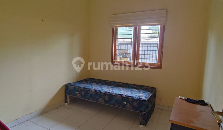 Rumah 10 Menit ke Rs Sari Asih Cipondoh Hadap Timur Siap KPR J-40092 2