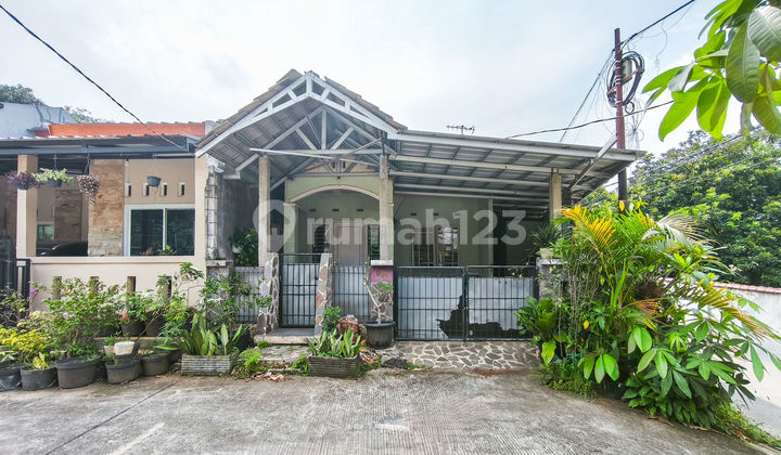 Rumah Siap Huni 15 menit ke Cibinong City Mall Dibantu KPR J-35631 Rumah Siap Huni 15 menit ke Cibinong City Mall Dibantu KPR J-35631