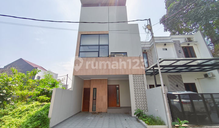 Rumah Strategis 9 Menit ke Gerbang Tol Andara 4 Bebas Banjir J34369