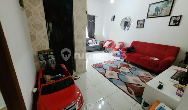 Land area 84 house in Bogor 5 minutes to Cilebut Station East facing J19826