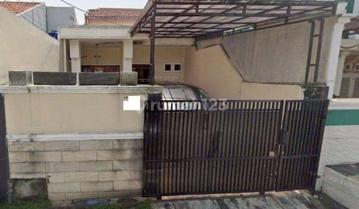 Rumah Strategis 9 Menit ke Stasiun Pasar Minggu 4 KT Bebas Banjir J27374 Rumah Strategis 9 Menit ke Stasiun Pasar Minggu 4 KT Bebas Banjir J27374