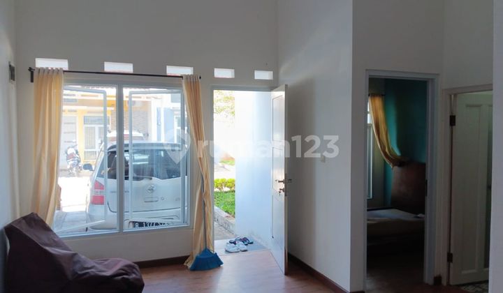 Minimalist House Near Sawangan Toll Gate 4, Land Area 85, East-Facing J33989 Minimalist House Near Sawangan Toll Gate 4, Land Area 85, East-Facing J33989