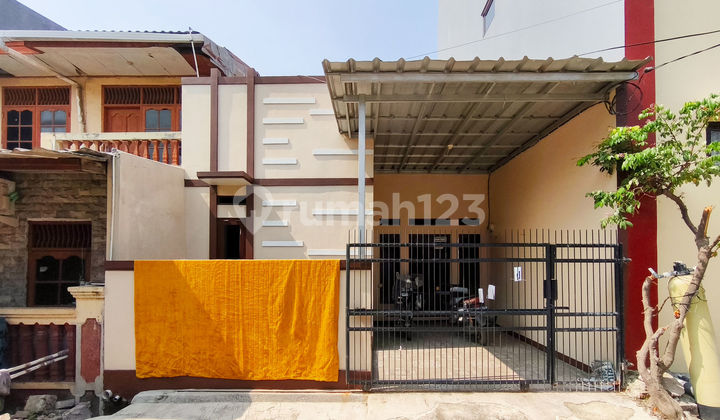 Rumah 2 Lt SHM Siap Huni Dekat Aeon Mall Jakarta Garden City J-30647 Rumah 2 Lt SHM Siap Huni Dekat Aeon Mall Jakarta Garden City J-30647