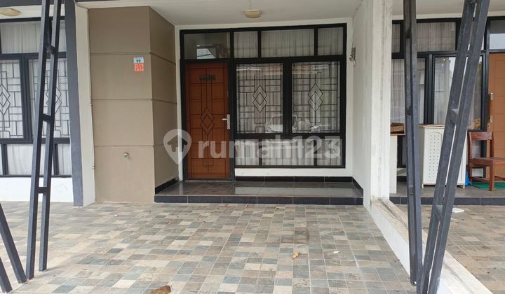 Rumah Siap Huni 8 Menit ke The Park Mall Sawangan Dibantu KPR J35471 2