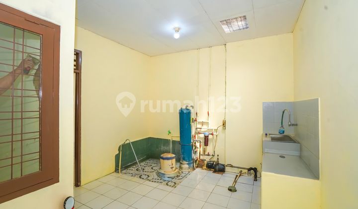 House 10 minutes to Permata Pamulang Hospital, SHM, Assisted with Mortgage J-21562