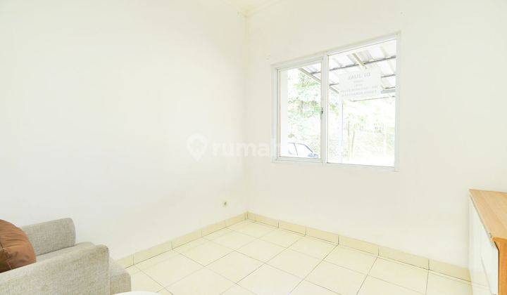 Rumah SHM 15 Menit ke Mall Paradise Walk Serpong Dibantu KPR J23225 2