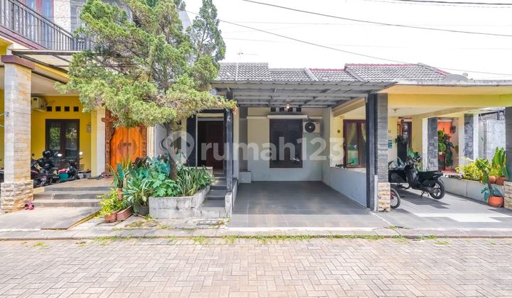 Strategic House 8 Minutes to The Park Mall Sawangan Flood-Free J36376