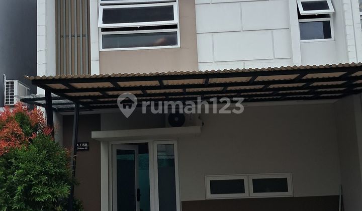 Rumah Asri 3 Lantai SHM 14 Menit ke RSIA Vitalaya Hadap Timur J31980 Rumah Asri 3 Lantai SHM 14 Menit ke RSIA Vitalaya Hadap Timur J31980