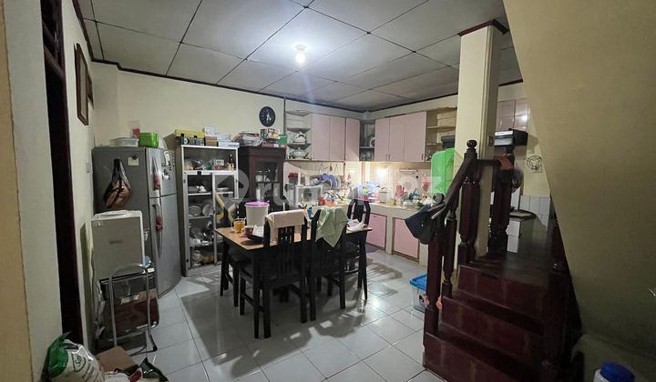 Rumah 6 Kamar Tidur dekat Metropolitan Mall Bekasi Dibantu KPR J-33114 2