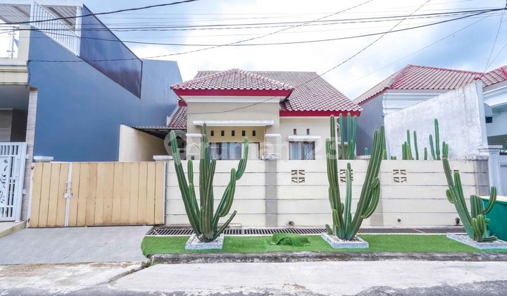 Rumah Luas 2 Lantai 15 Menit ke The Park Mall Sawangan Siap Huni J27899