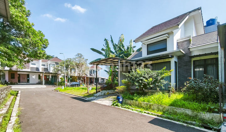 Rumah Strategis 15 menit ke Gerbang Tol Cimanggis Bebas Banjir J34301 2