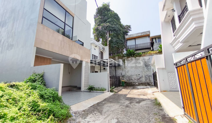 Rumah Strategis 9 Menit ke Gerbang Tol Andara 4 Bebas Banjir J34369 2