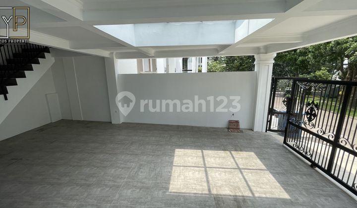 Rumah Mewah Baru Modern Classik Dengan Kolam Renang Di Bukit Golf Hijau Sentul City 2