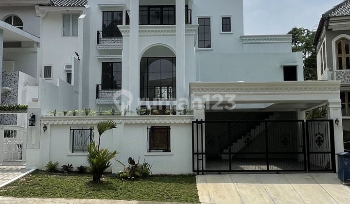 Rumah Mewah Baru Modern Classik Dengan Kolam Renang Di Bukit Golf Hijau Sentul City Rumah Mewah Baru Modern Classik Dengan Kolam Renang Di Bukit Golf Hijau Sentul City