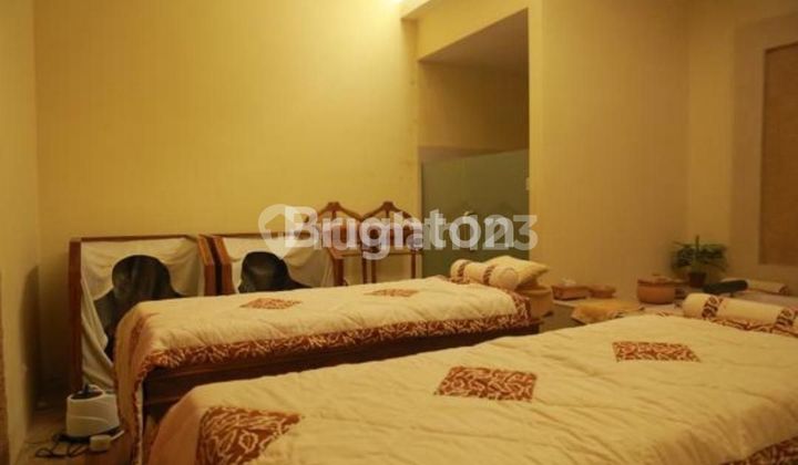 Di Jual Ruko Citraland 3 Ruko jadi 1 pintu banyak dapat bonus bonusnya. Meja dan kursi dan juga perlengkapan spa. Sangat strategis dan cocok untuk usaha apa saja. Di Jual Ruko Citraland 3 Ruko jadi 1 pintu banyak dapat bonus bonusnya. Meja dan kursi dan juga perlengkapan spa. Sangat strategis dan cocok untuk usaha apa saja.