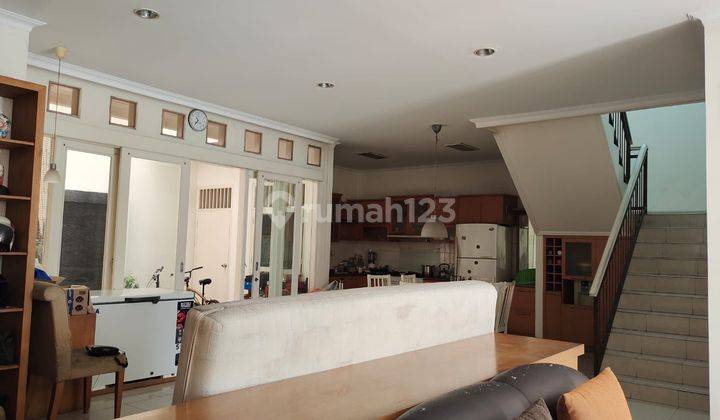 Rumah 3 Lantai Siap Huni Di Kelapa Gading , Jakarta Utara 2