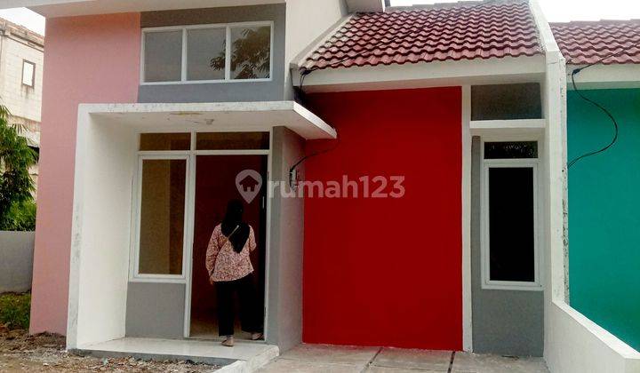 Rumah minimalis luas tanah 100 m2 bebas banjir akses strategis Bekasi  2