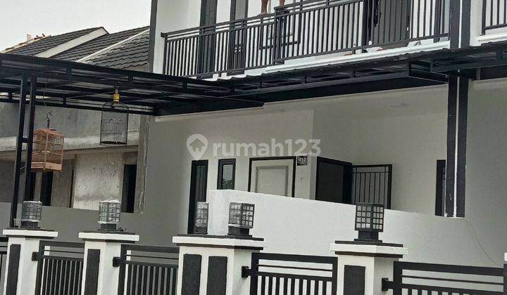 Rumah 2 Lantai Siap Huni Full Bonus  Akses Strategis Kota Bekasi  2