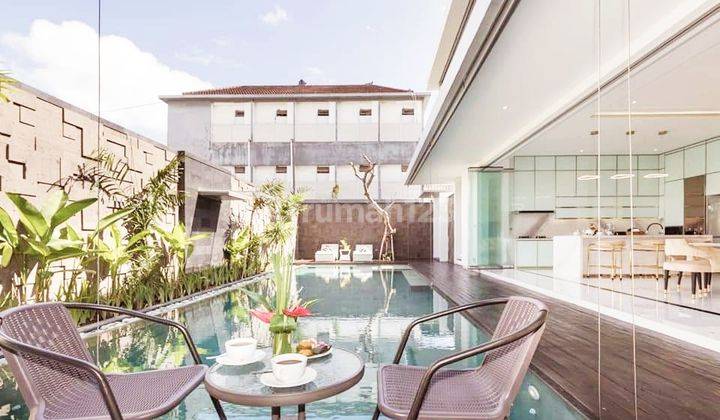 Brand New 4 Bedroom Villa in Seminyak! (VJ23TN) 1