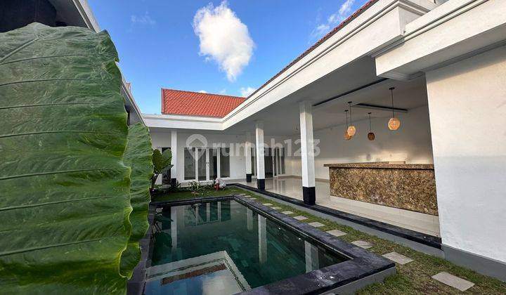 VILLA FOR RENT IN CANGGU AREA 1