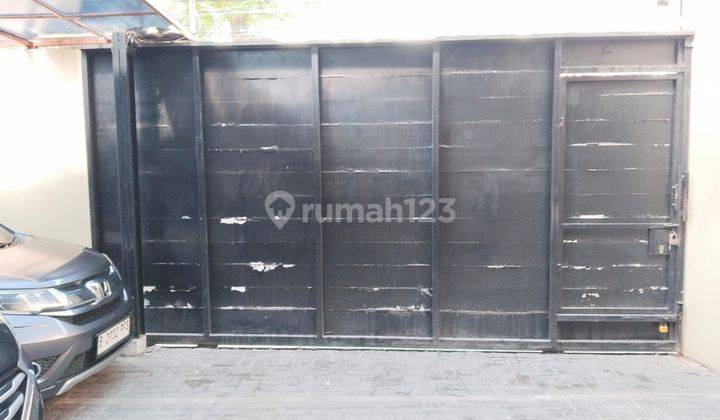 Rumah 2 Lantai di Pancoran Mas Siap Huni  2